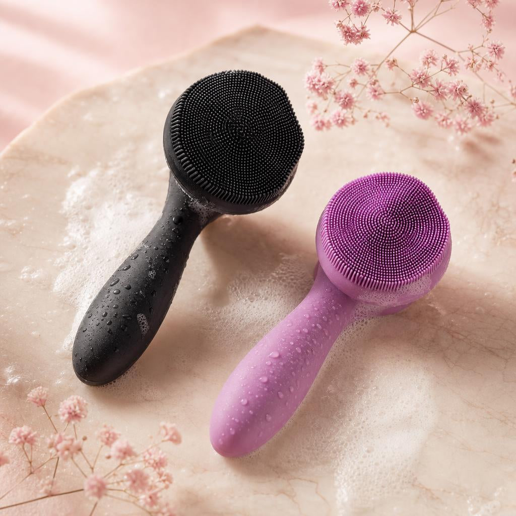 Silicone brush duo on marble 2